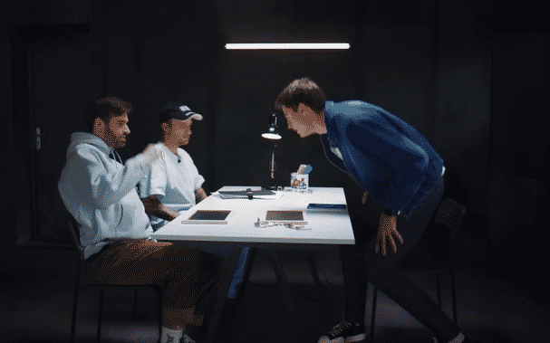 Notre boîte de production paris Fantasmagorie en collaboration avec Hugo Décrypte et Squeezie