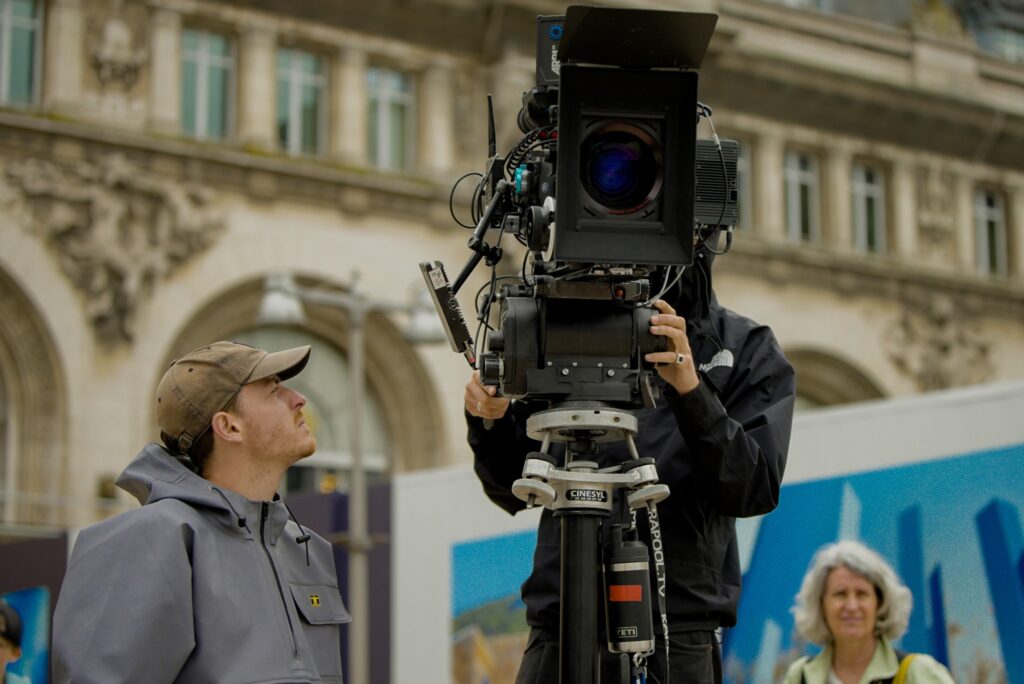 Boîte de production à Paris pour vos projets YouTube. Production YouTube